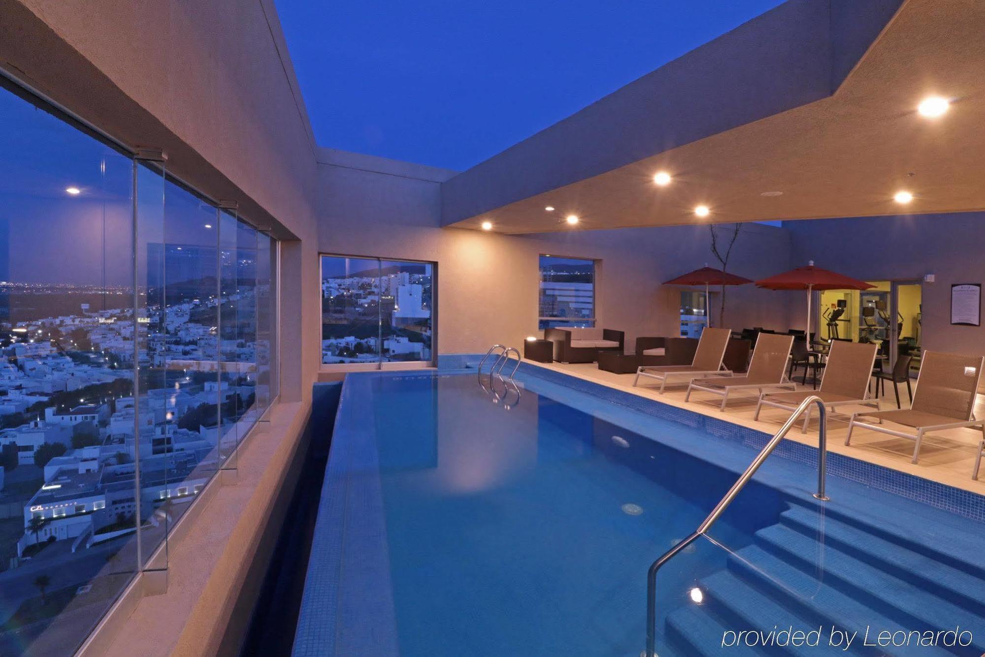 Hotel Staybridge By Ihg 4*