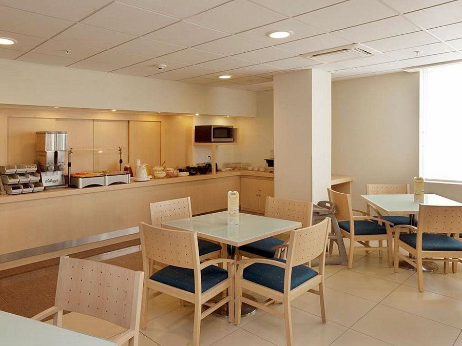 Hotel Express By Marriott Zona Universitaria San Luis Potosí