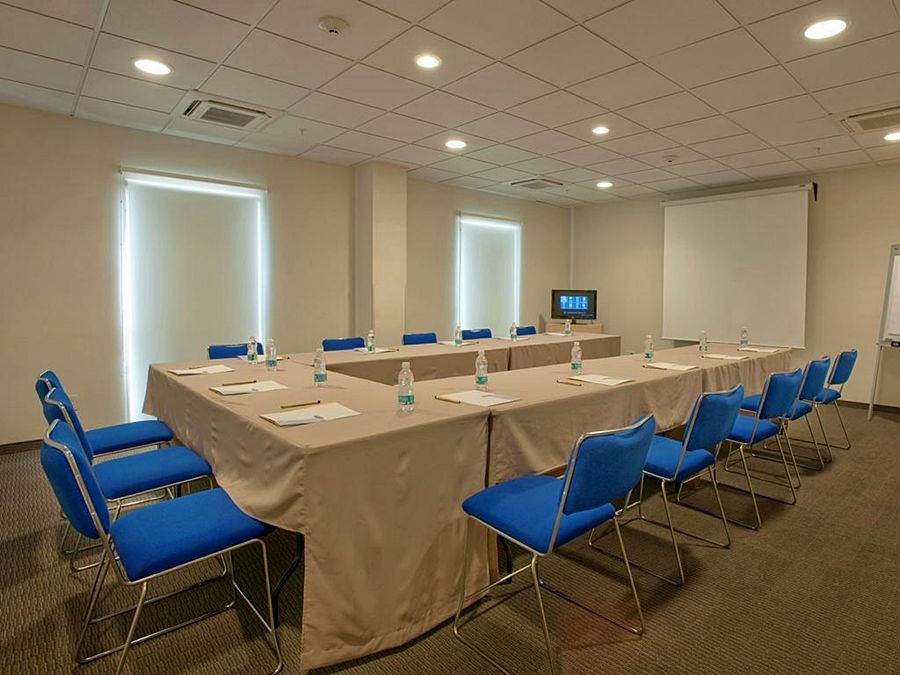 Express By Marriott Zona Universitaria Hotel