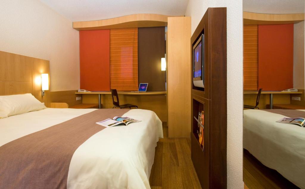Ibis Hotel