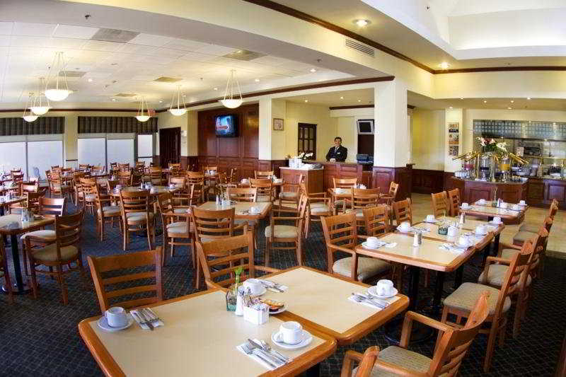 Courtyard By Marriott Hotel San Luis Potosí