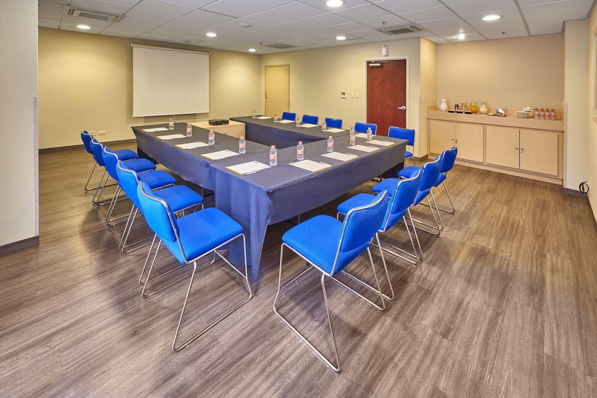 Express By Marriott Zona Universitaria Hotel