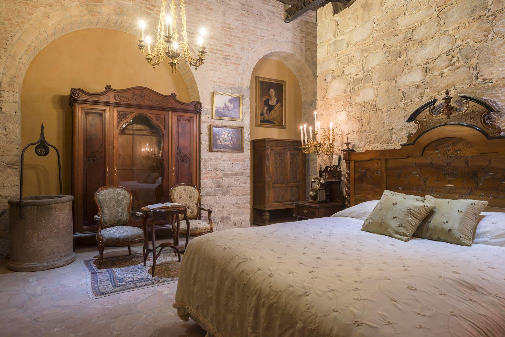 Museo Palacio De San Agustin 5*
