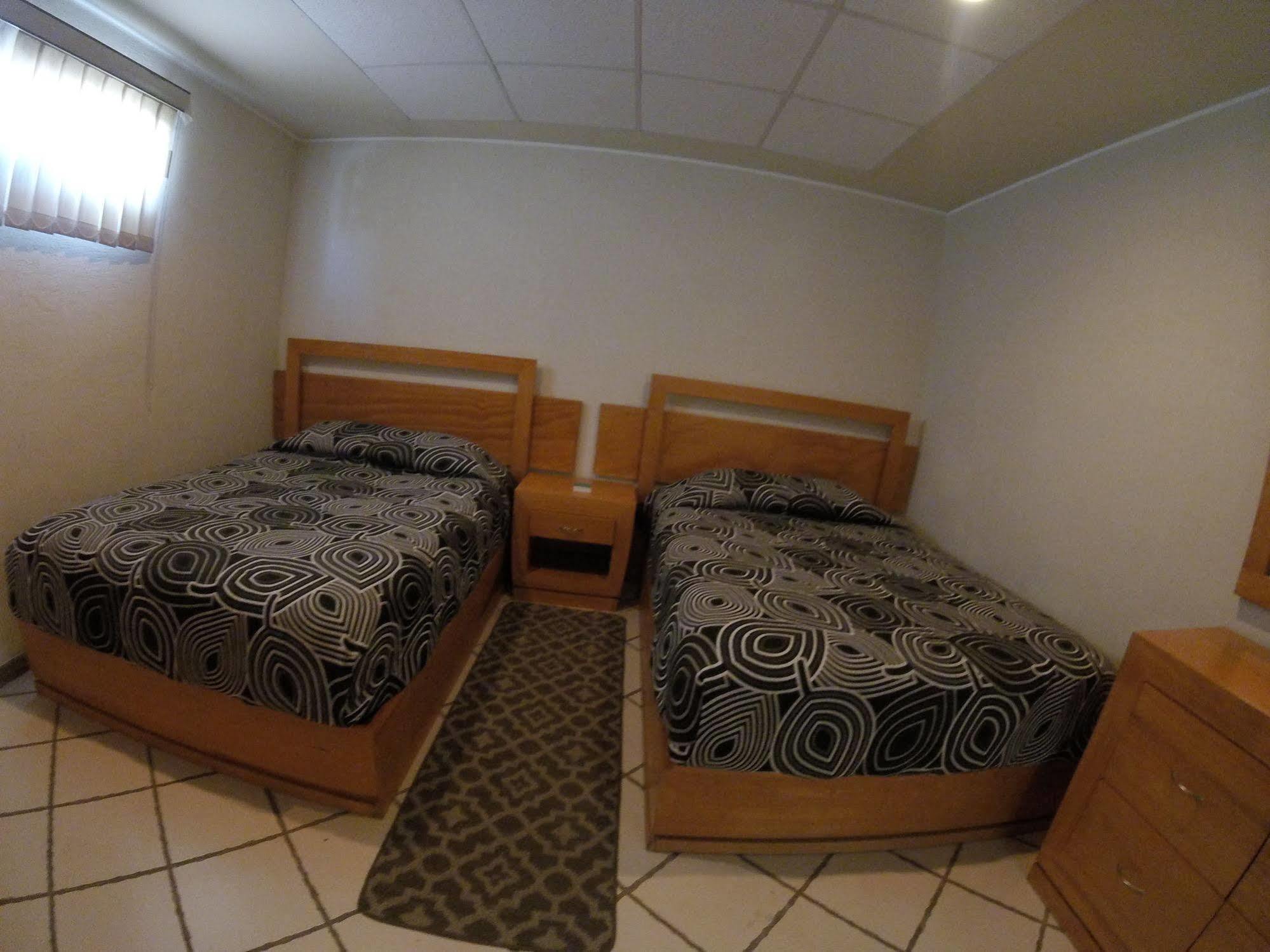 Hotel&suites Victoria 3* San Luis Potosí