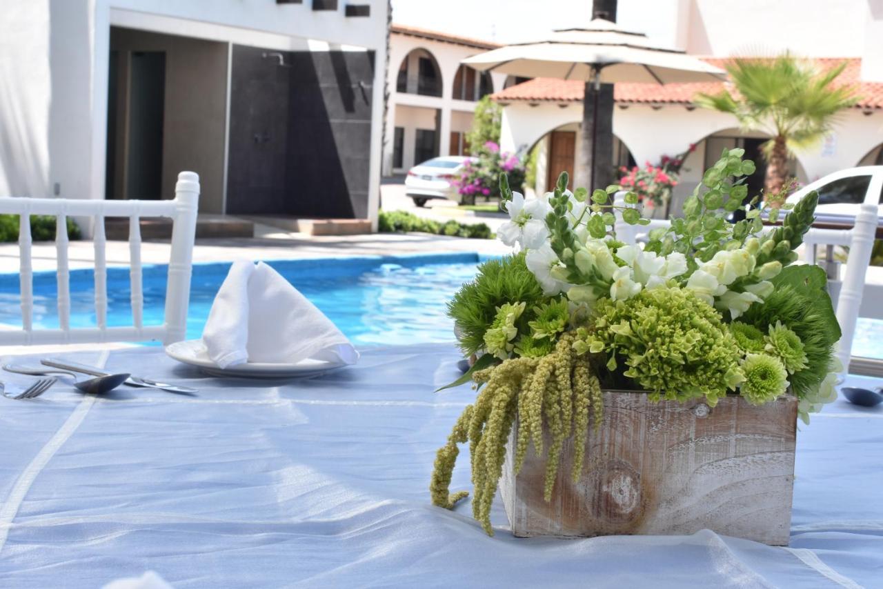 Hotel Sand's San Luis