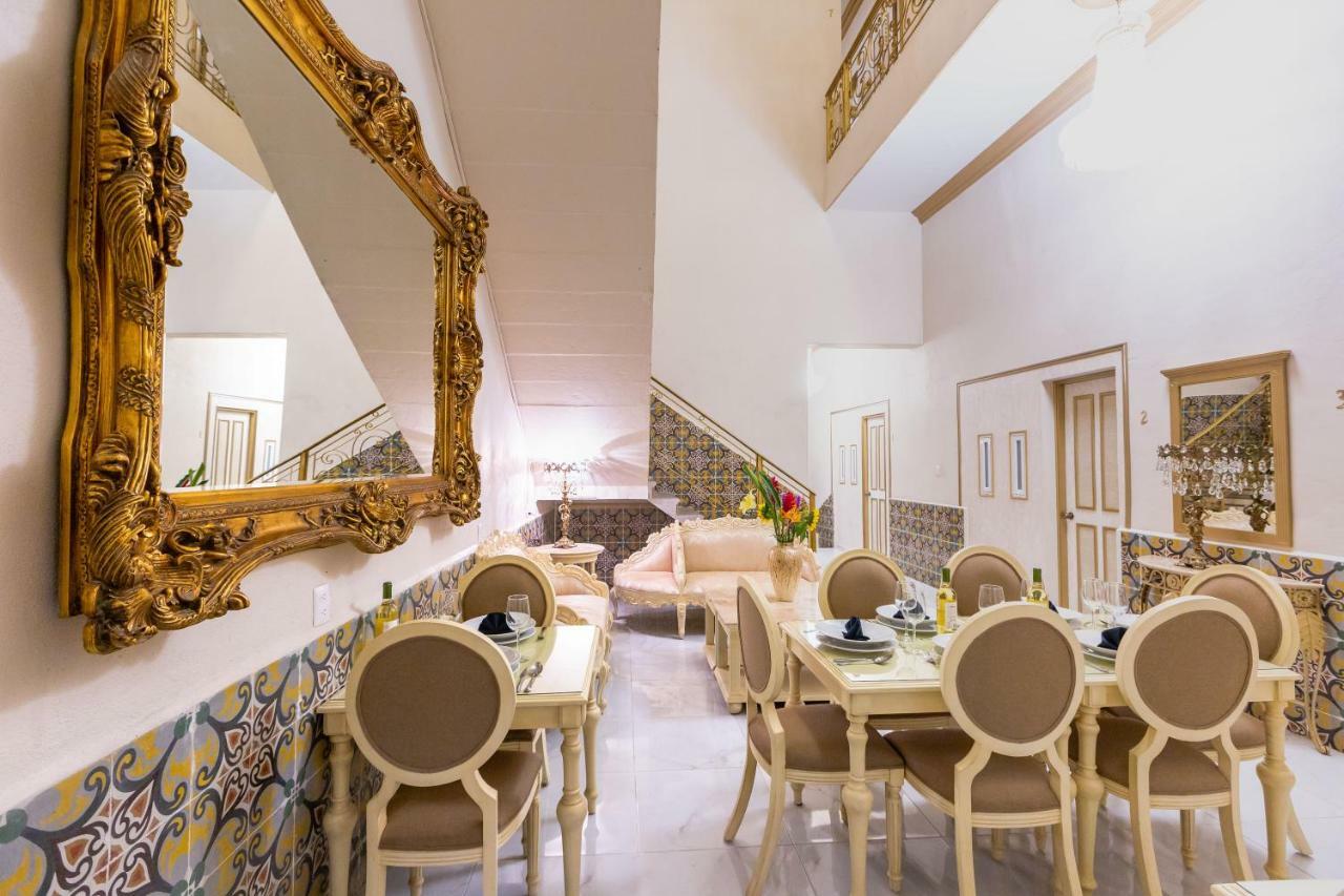 Palacio La Embajada 4*