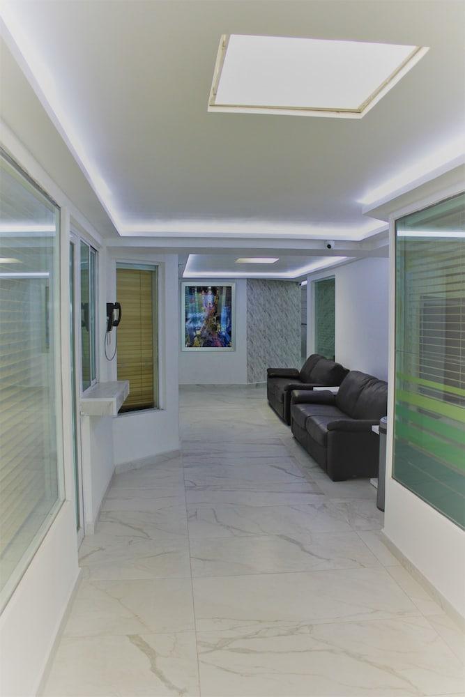 Hotel Hotel&suites Victoria 3*